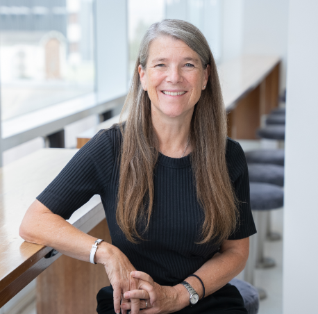 Dr Juliet Bourke_458x452